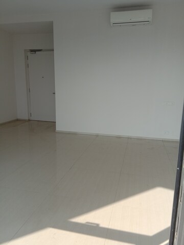 3 BHK Apartment For Rent in Ireo Skyon, Sector 60