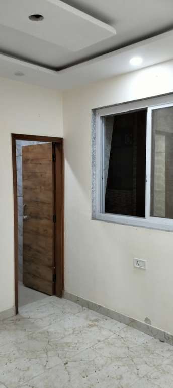 1 BHK Builder Floor For Rent in Vishnu Garden Delhi 5893325