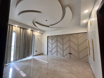 Terrace in 4 BHK Builder Floor at BPTP Eden Estate, Sector 81 – for Sale