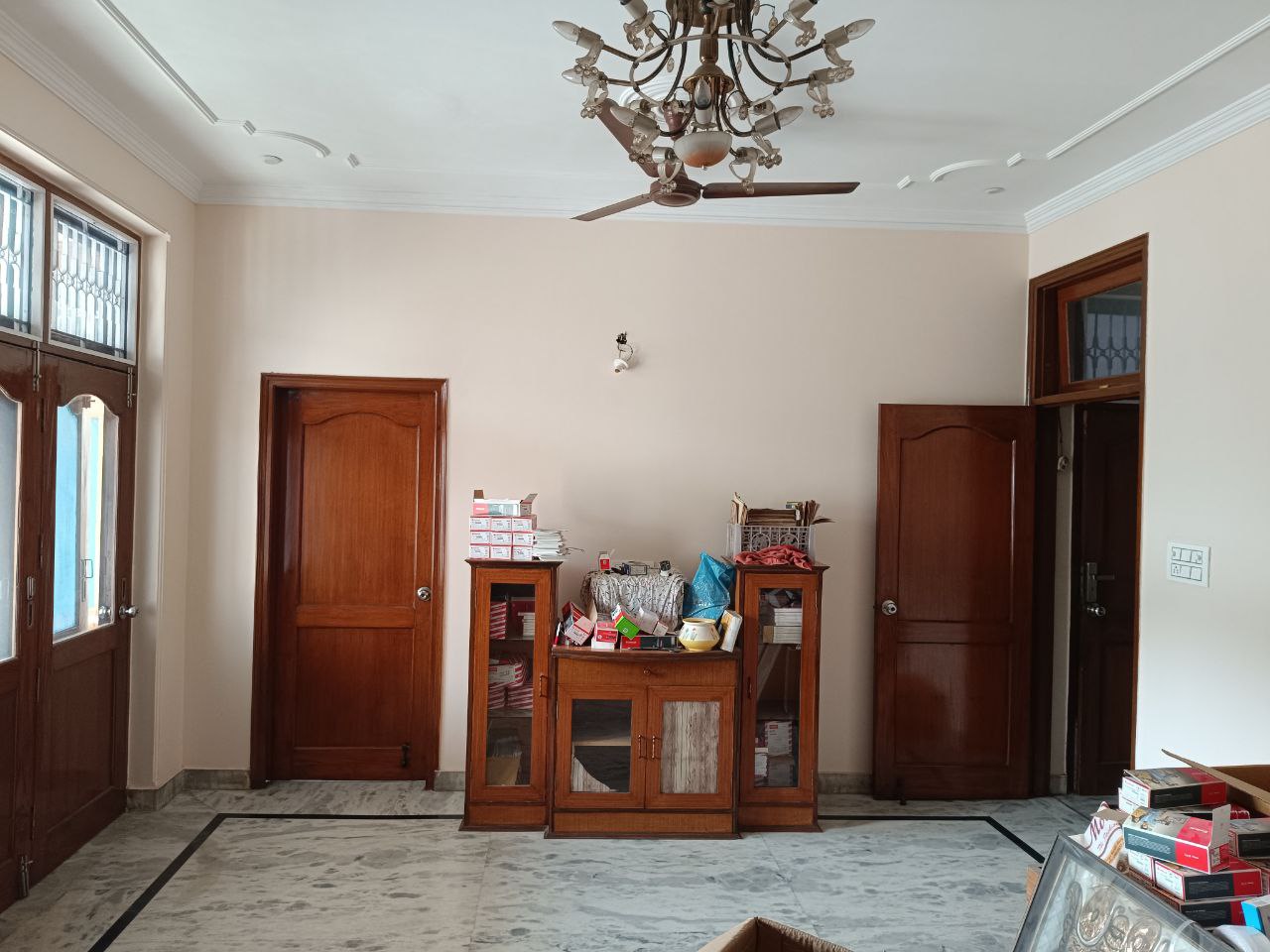 Resale 3 Bedroom 1530 Sq.Ft. Independent House in East Punjabi Bagh