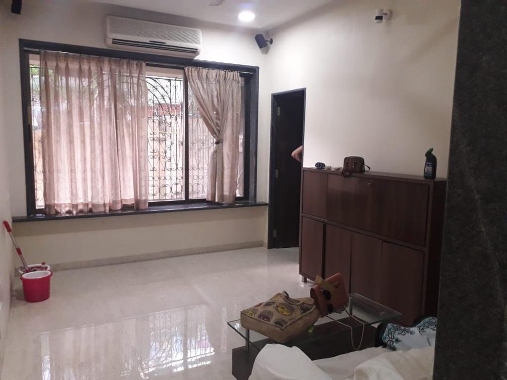 Rental 2 Bedroom 1120 Sq.Ft. Apartment in Walkeshwar Mumbai 5899026