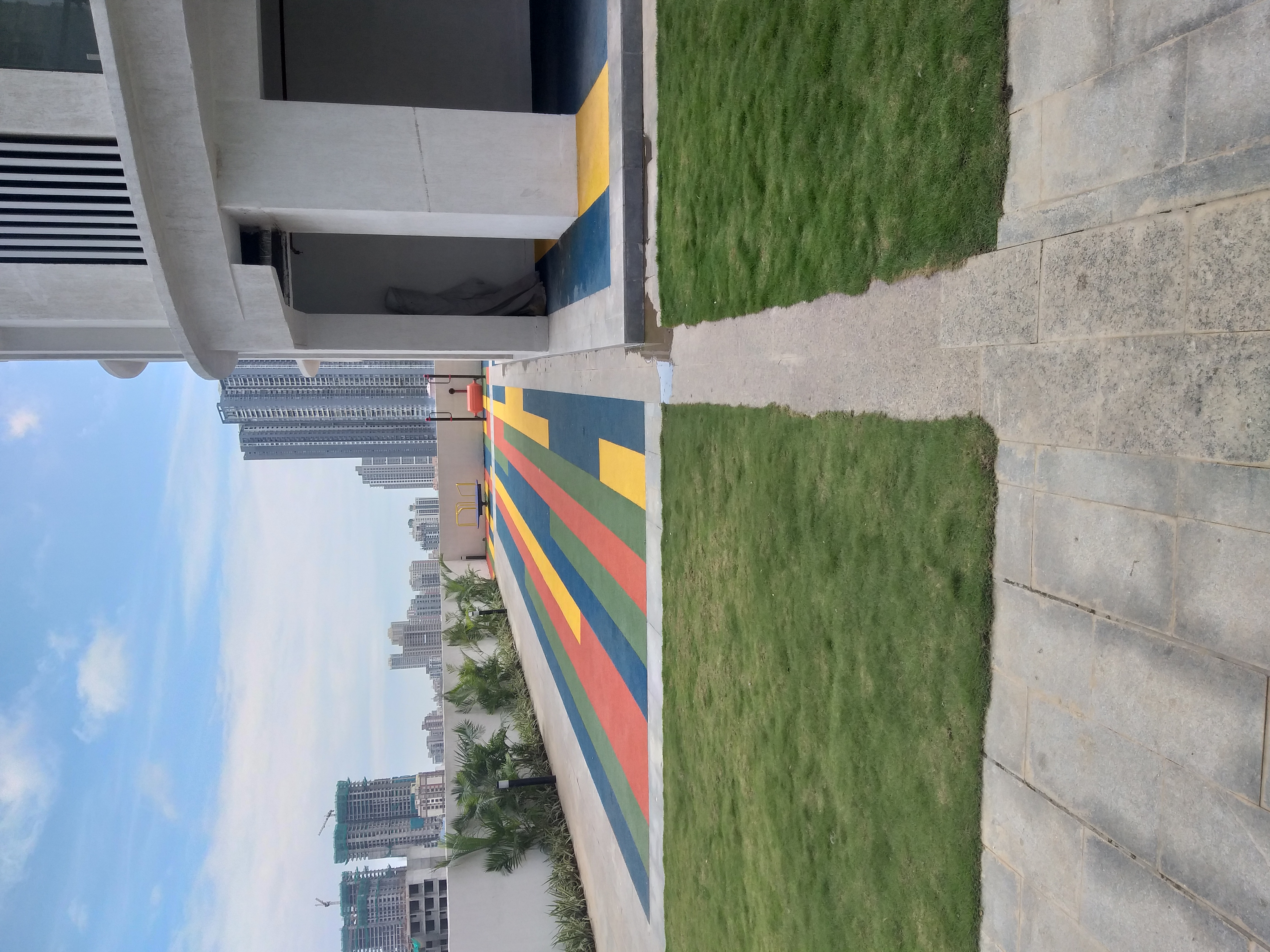 Rental 3 Bedroom 900 Sq.Ft. Apartment in Sunteck City Avenue 2, Goregaon West Mumbai 5901287