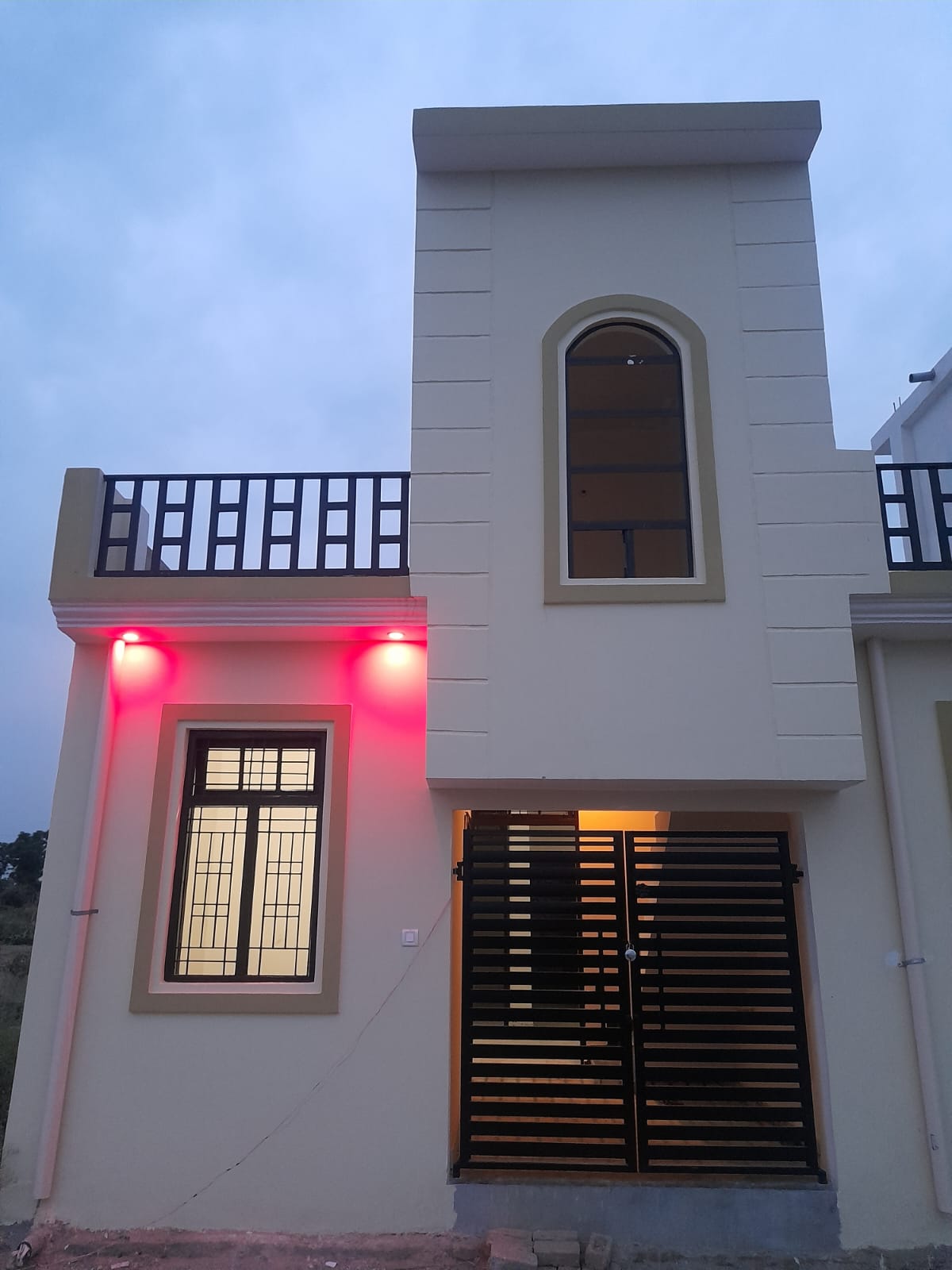 Resale 2 Bedroom 500 Sq.Ft. Independent House in Iim Road Lucknow 5901842