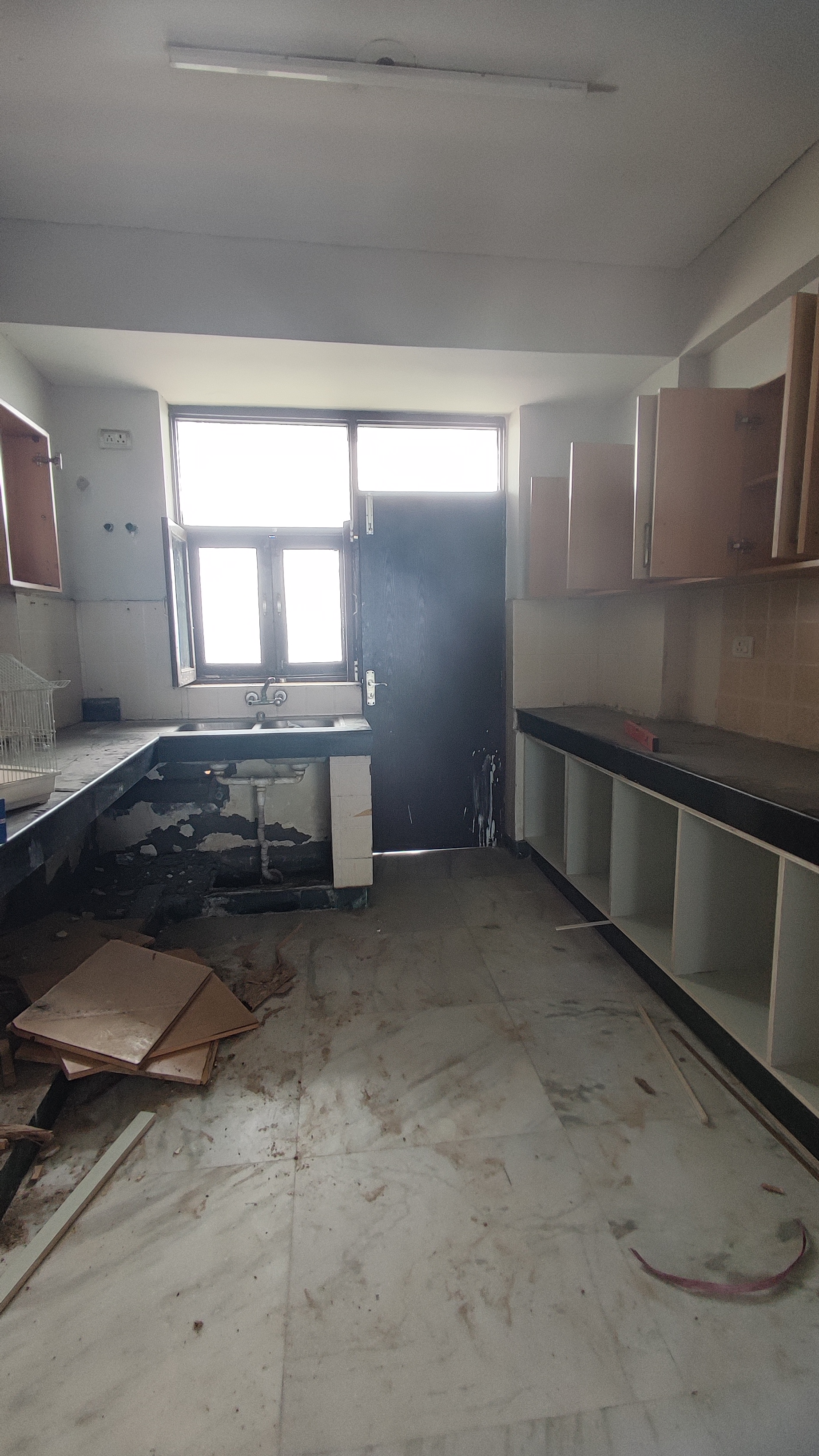 Resale 3 Bedroom 2089 Sq.Ft. Apartment in Denso Apartments, Imt Manesar