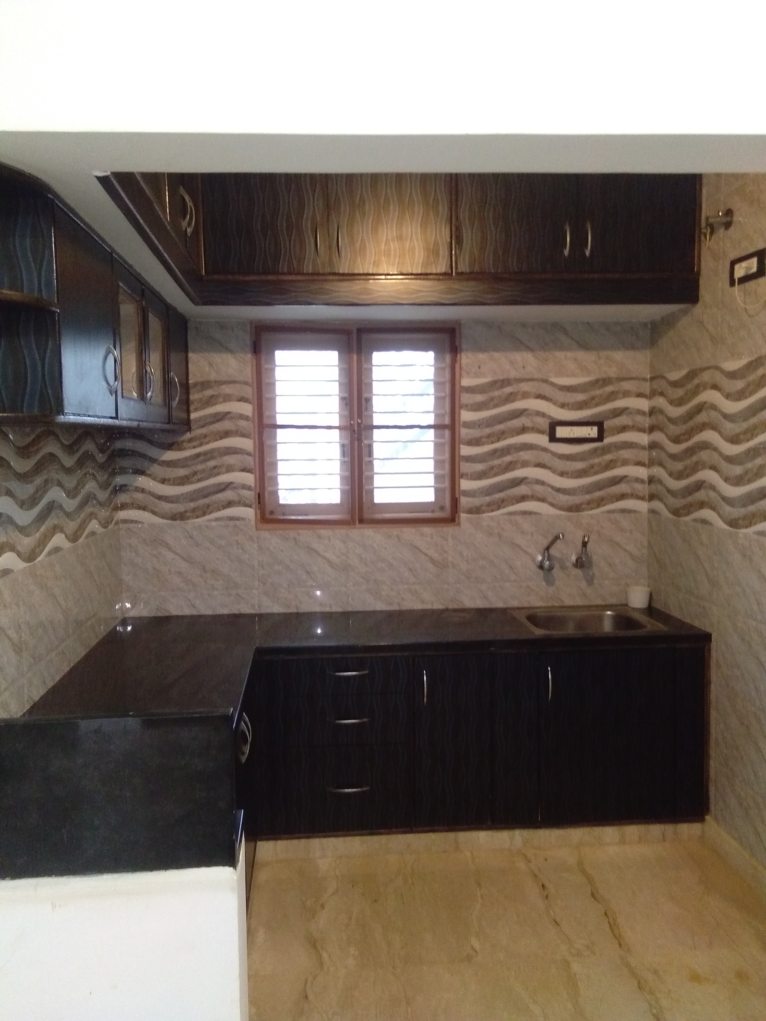 Rental 1 Bedroom 600 Sq.Ft. Independent House in Ramamurthy Nagar