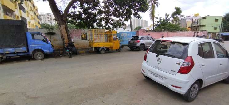 Location: Mahalaxmi Layout Property Area: 28500conversion Doneprice: 8800 / Sqft Negotiable Looking For Outrate Sale Only