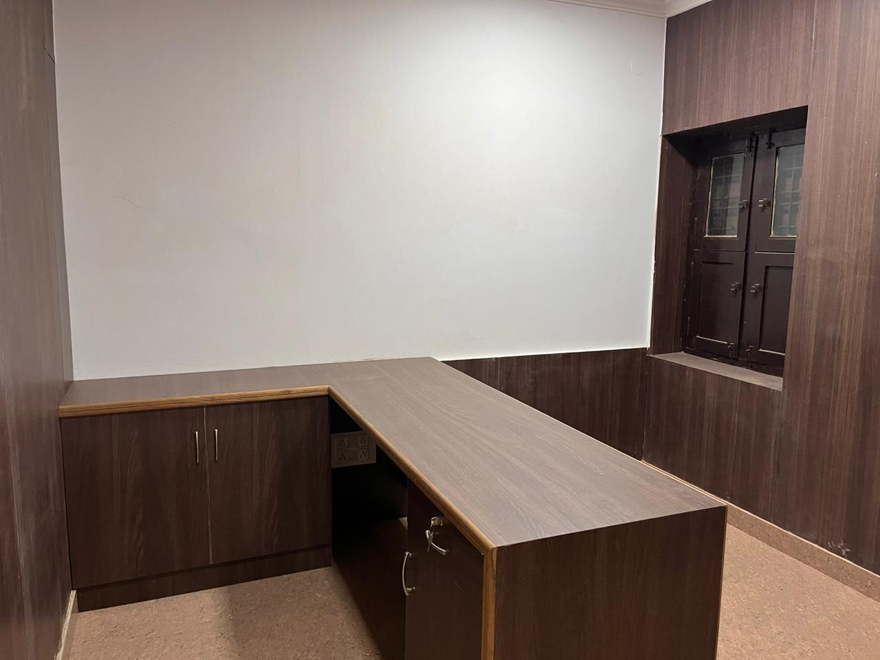 Rental Commercial Coworking Space 900 Sq.Ft. in Indiranagar Bangalore