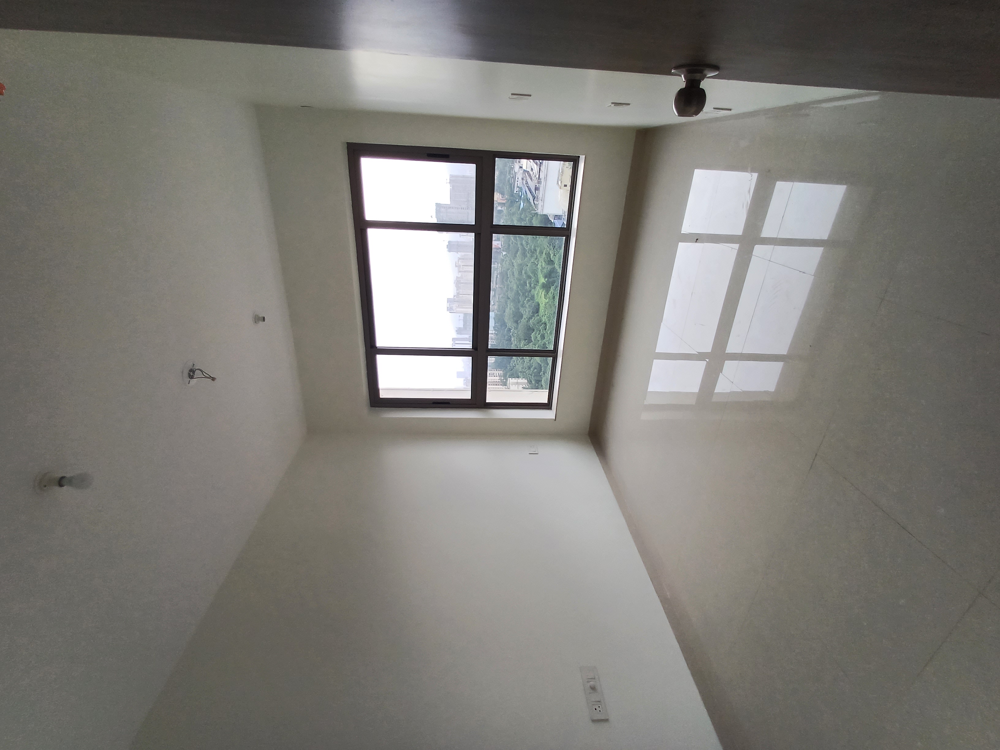 Rental 2 Bedroom 736 Sq.Ft. Apartment in Sheth Avalon, Majiwada Thane