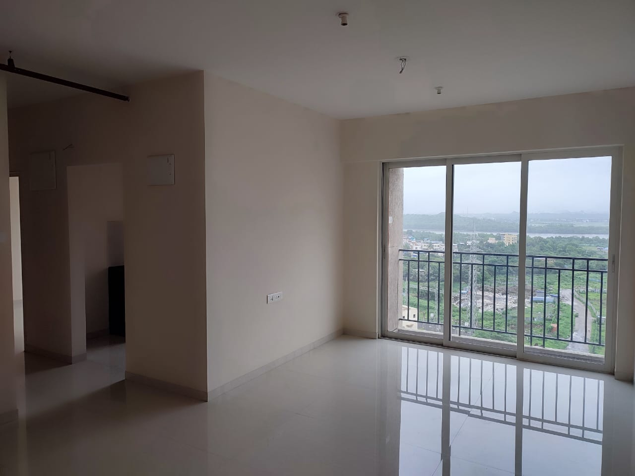 Rental 2.5 Bedroom 1250 Sq.Ft. Apartment in Vijay Orovia, Ghodbunder Road Thane 5911181