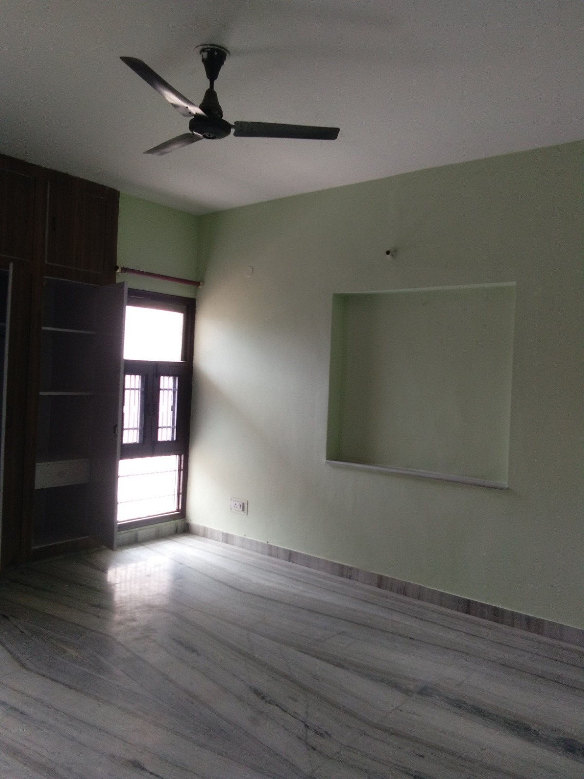 Rental 3 Bedroom 1250 Sq.Ft. Independent House in Sector 16 Faridabad