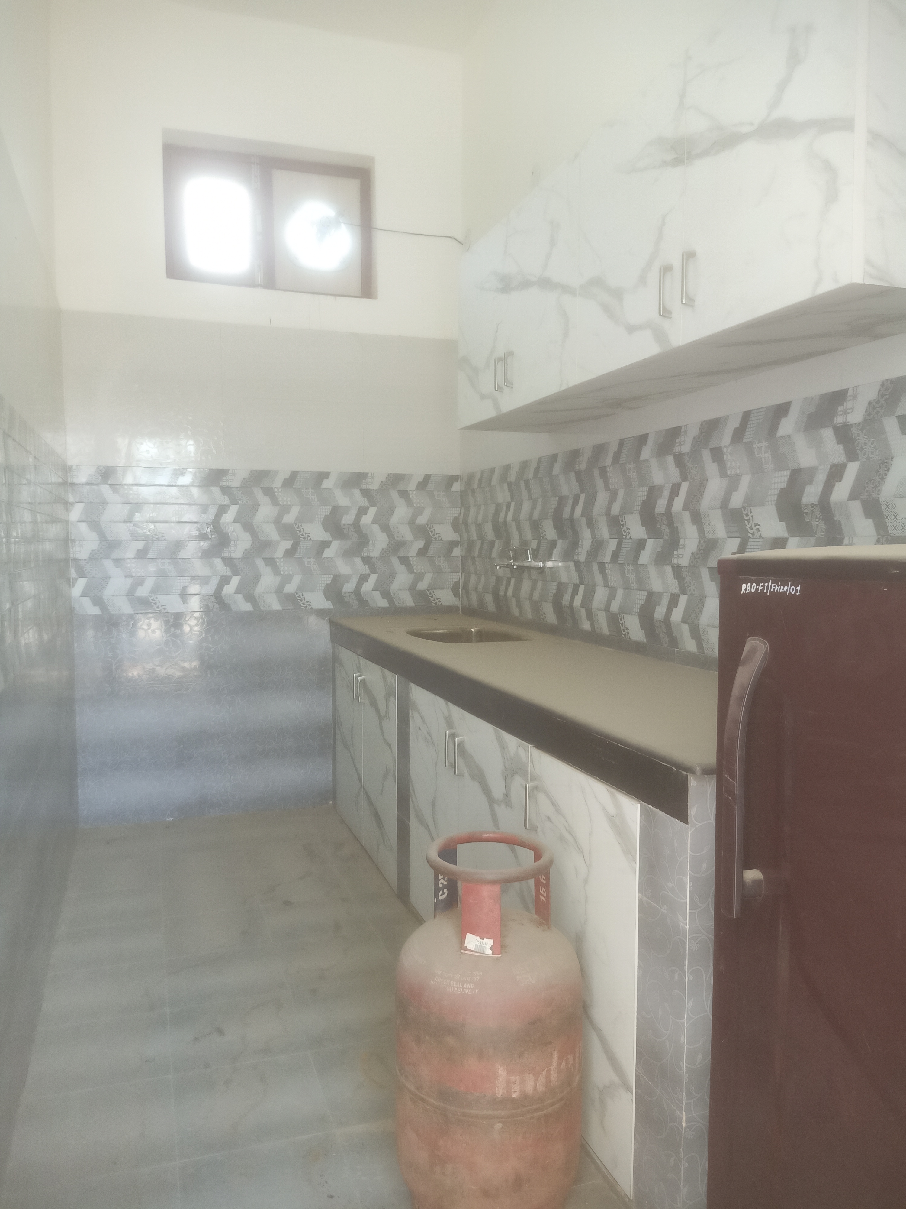 Rental 1 Bedroom 350 Sq.Ft. Independent House in UPAVP Vrindavan Yojana