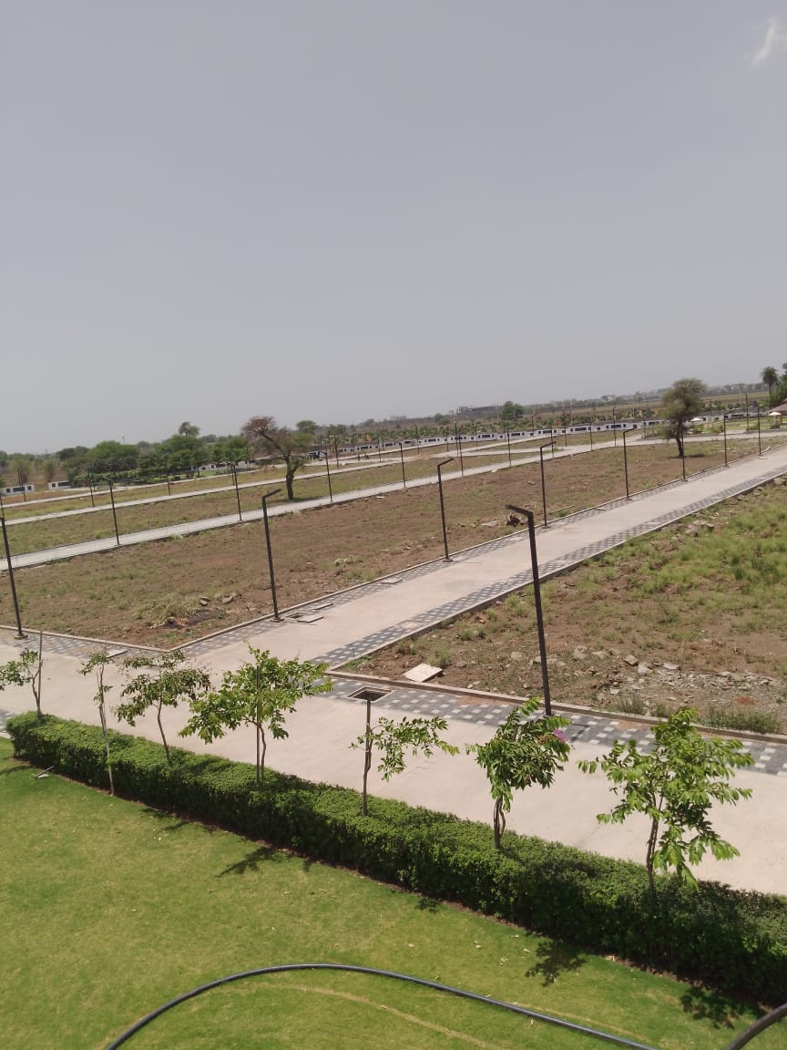 Resale 800 Sq.Ft. Plot in Ab Bypass Road Indore 5918470