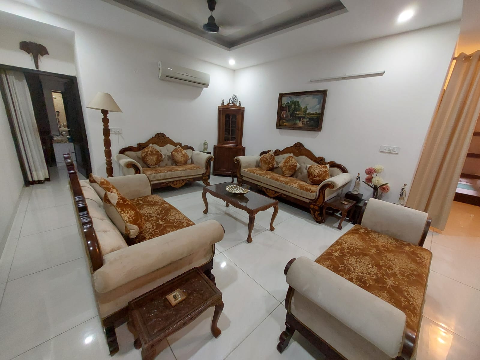 Resale 5 Bedroom 2630 Sq.Ft. Apartment in Ambala Highway Zirakpur 5918574