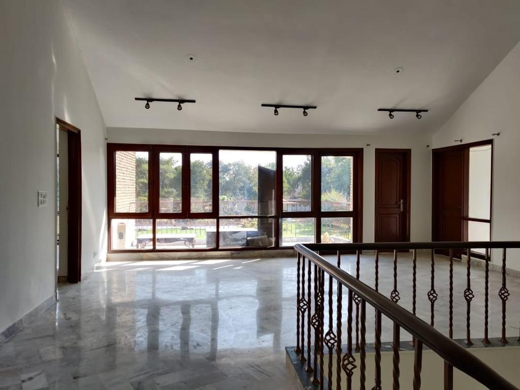 Rental 4 Bedroom 15000 Sq.Ft. Independent House in Leaders Vasant Kunj
