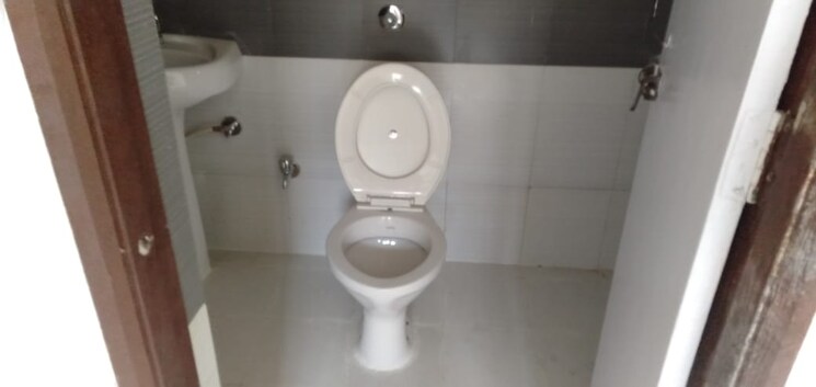 Attached Bathroom, siddhivinayak-vision-city 3 Bedroom 1400 Sq.Ft. Apartment In Jambhul Pune 5924446