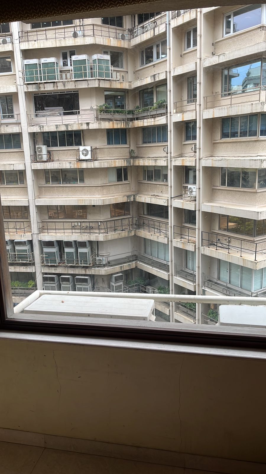 Rental Commercial Office Space 475 Sq.Ft. in Jolly Maker Chambers