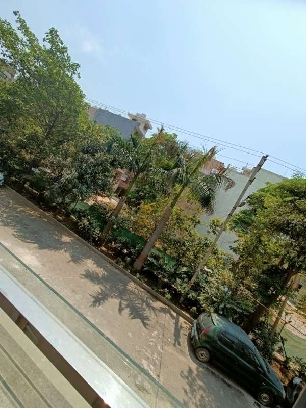 360 Sq.Yd. Plot in South City 1 Gurgaon
