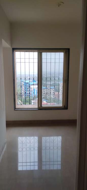 2 BHK Apartment For Resale in Wayle Nagar Thane 5928490
