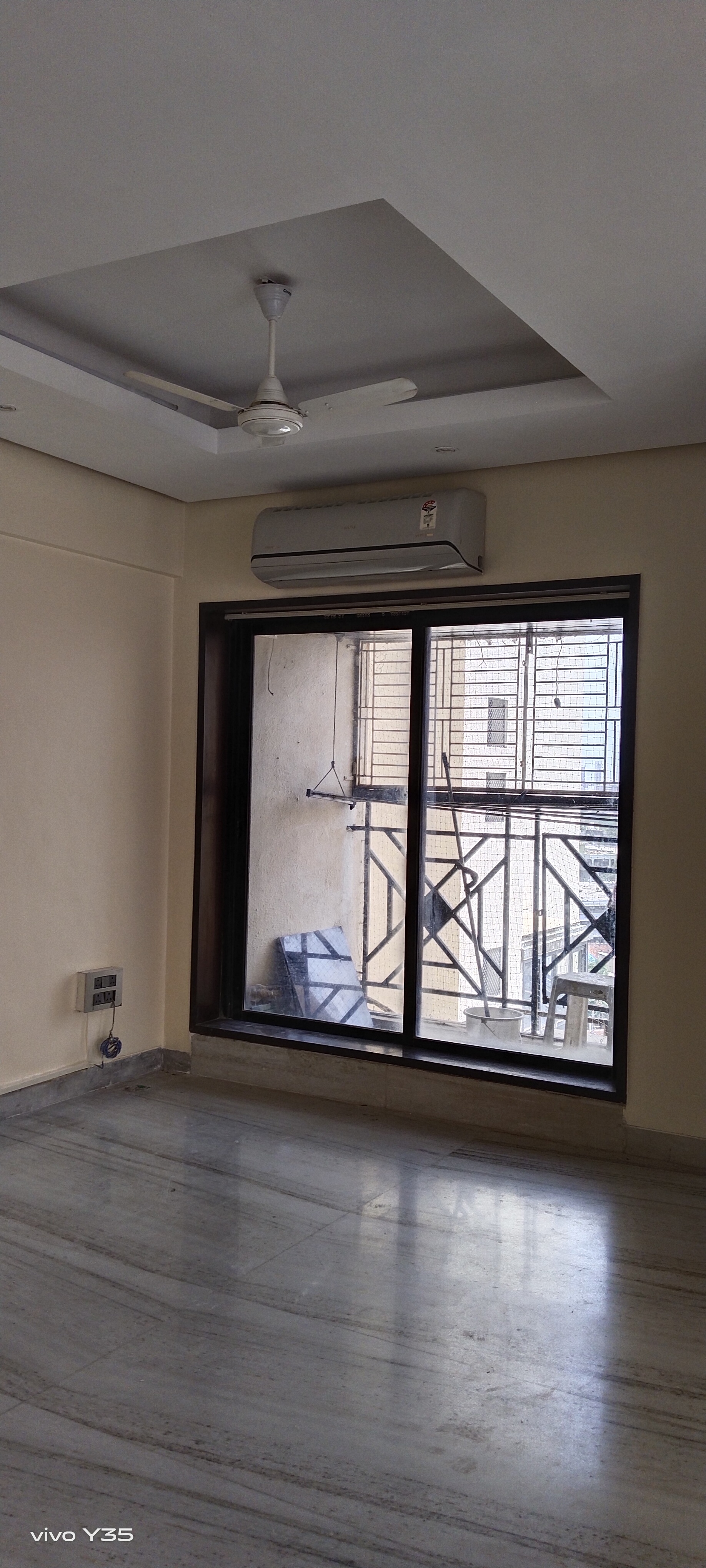 Rental 3 Bedroom 1820 Sq.Ft. Apartment in Mittal Phoenix Tower, Lower