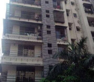 Building Lobby in 2 BHK Apartment at Windsor Tower, Andheri West – for Rent