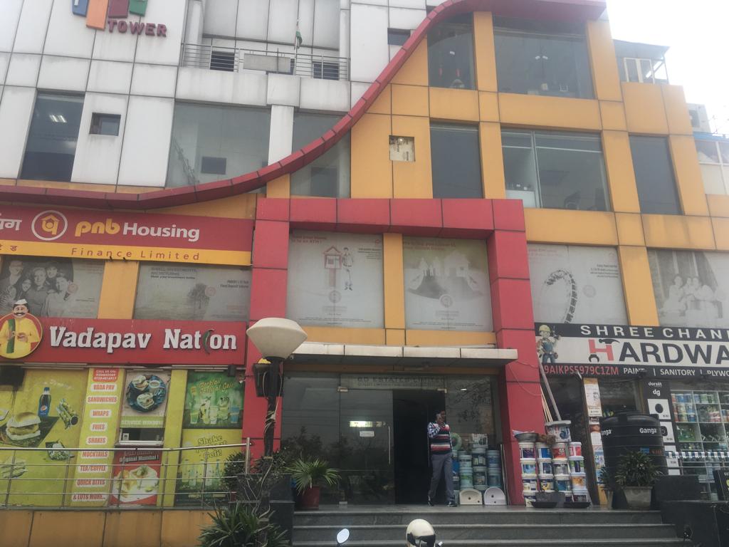 Resale Commercial Shop 164 Sq.Ft. in SG Beta Tower, Vasundhara Sector 3