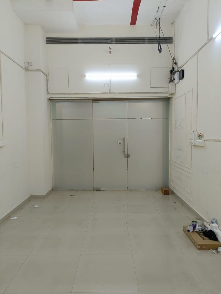 Bathroom, rustomjee-eaze-zone-mall Commercial Office Space 424 Sq.Ft. In Malad West Mumbai 5933703