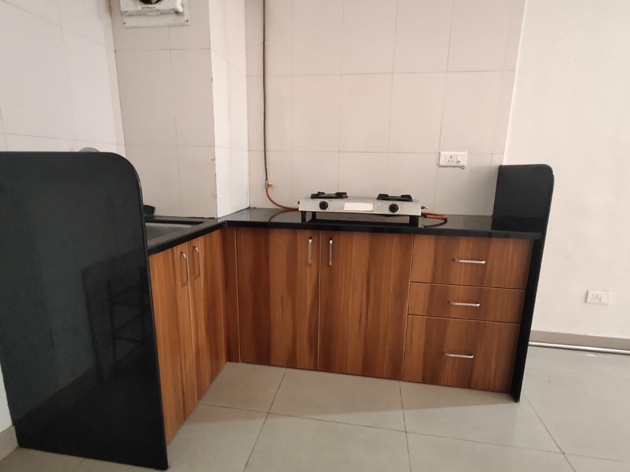 Resale 1 Bedroom 395 Sq.Ft. Apartment in Paranjape Blue Ridge