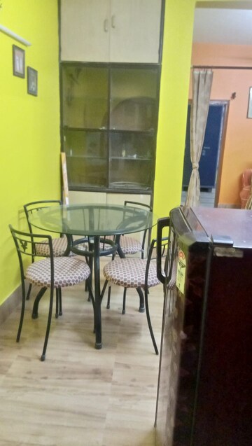 Living Room in 2 BHK Apartment at Tollygunge – for Rent