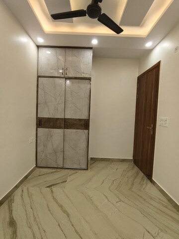 2 BHK Builder Floor For Rent in Dwarka Mor