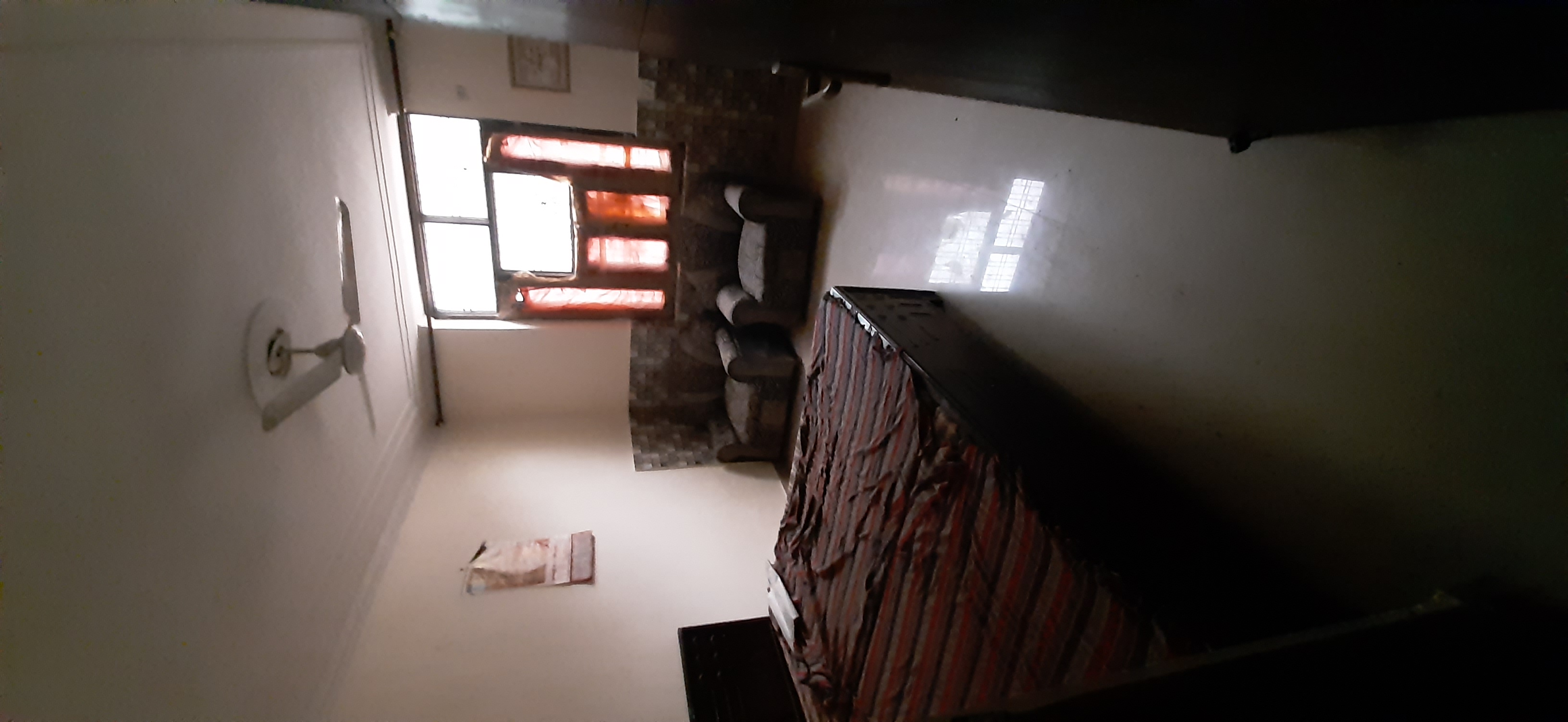 Rental 3 Bedroom 810 Sq.Ft. Villa in Sainik Colony Faridabad 5937621