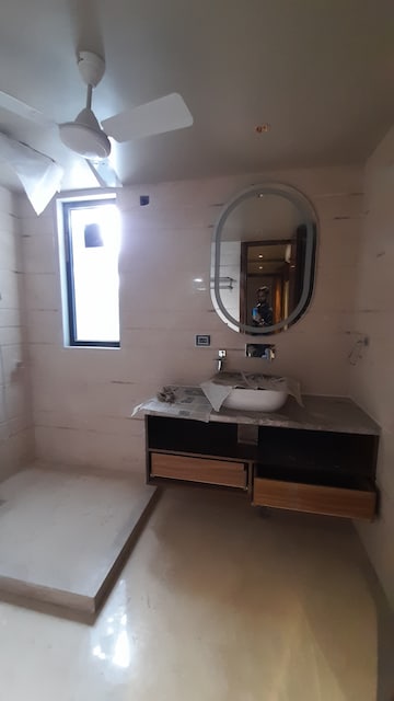Furnished Amenities in 4 BHK Builder Floor at Ansal Sushant Lok I, Sector 43 – for Rent