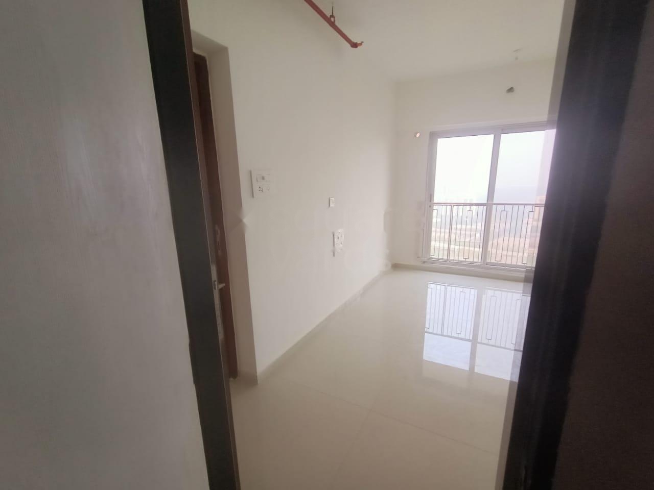 Rental 3 Bedroom 1204 Sq.Ft. Apartment in Oberoi Eternia, Mulund West