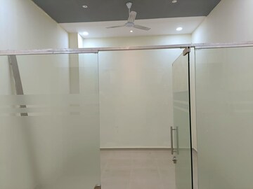  Office Space For Rent in Rustomjee Eaze Zone Mall, Malad West