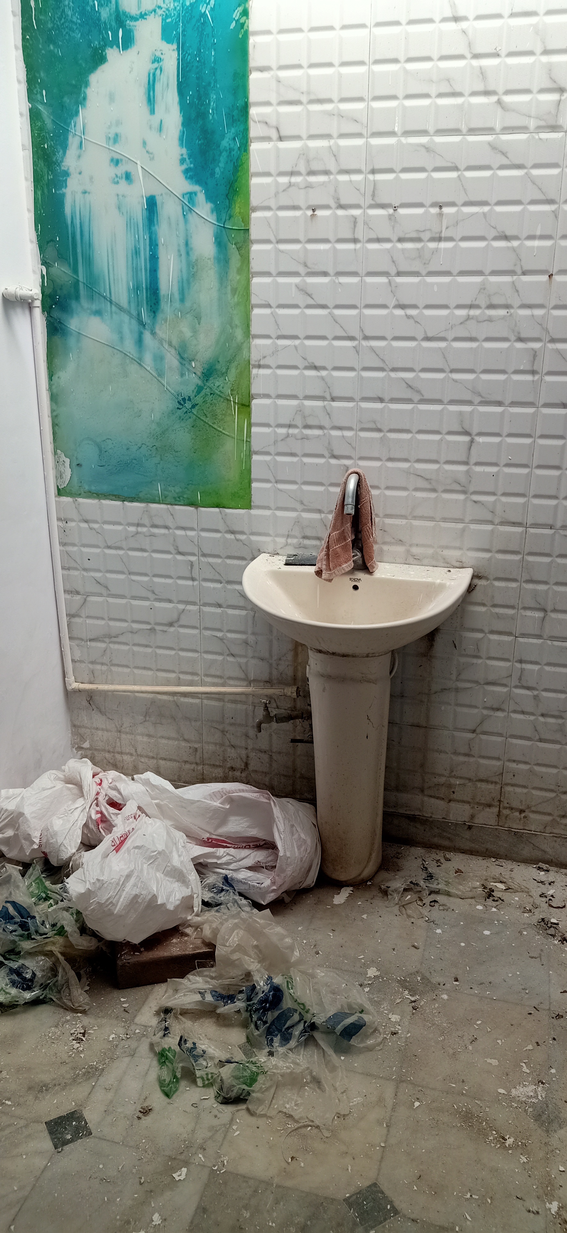 Rental 3 Bedroom 1300 Sq.Ft. Independent House in Aliganj Lucknow 5938977