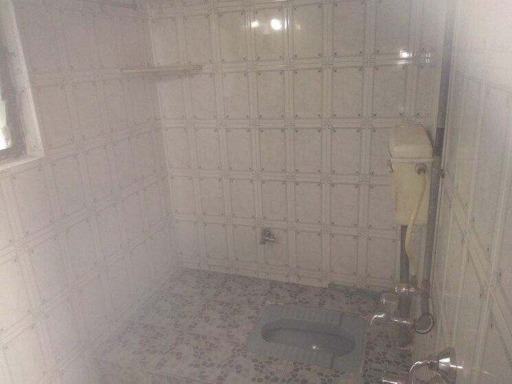 Bathroom, kumar-aangan 2 Bedroom 900 Sq.Ft. Apartment In Yerawada Pune 5939799