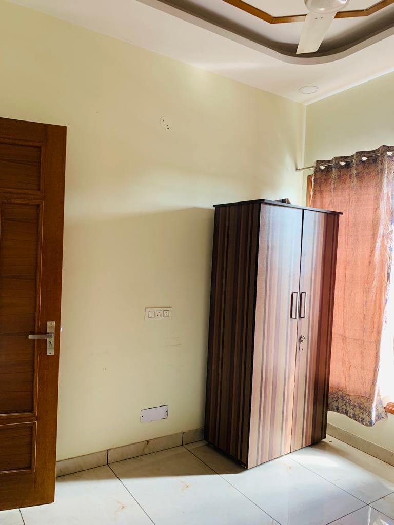 Resale 2 Bedroom 1500 Sq.Ft. Independent House in Sector 40 Chandigarh 5940248