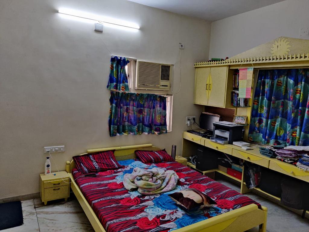 Rental 4 Bedroom 600 Sq.Yd. Independent House in Bodakdev Ahmedabad