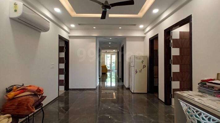 3 Bedroom 2200 Sq.Ft. Builder Floor in Vaishali Sector 1 Ghaziabad