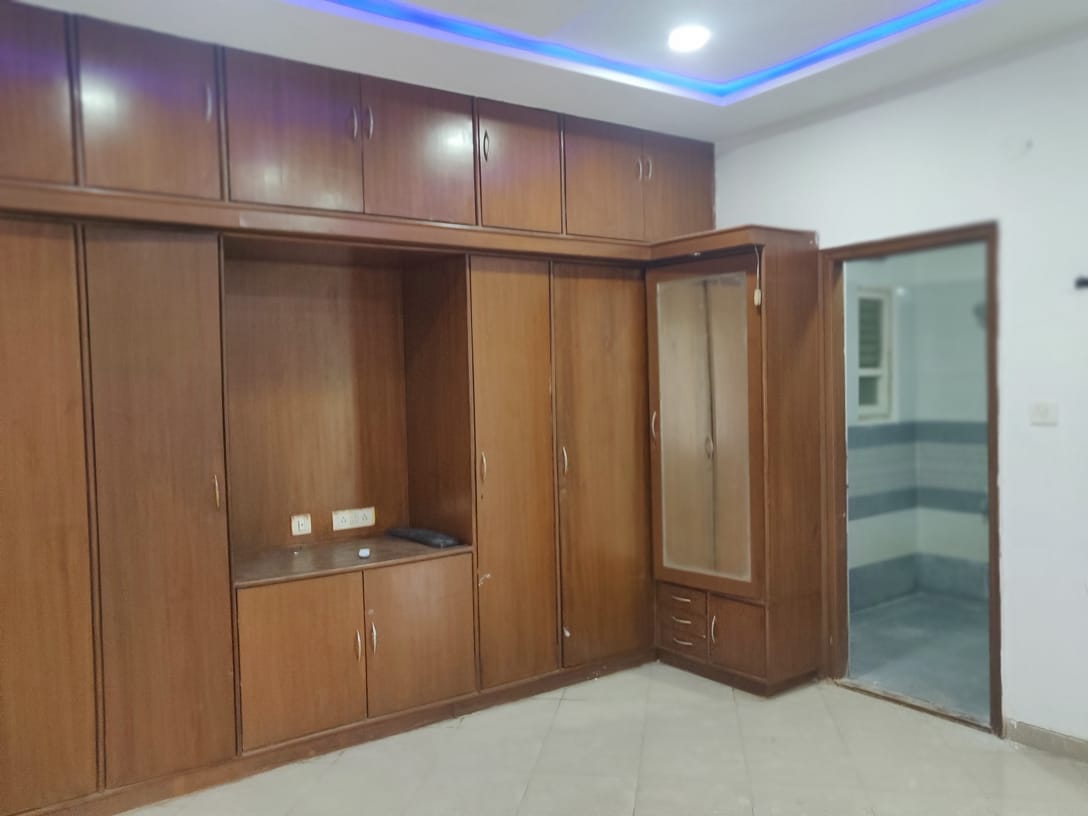Rental 3 Bedroom 1810 Sq.Ft. Apartment in Somajiguda Hyderabad 5943471