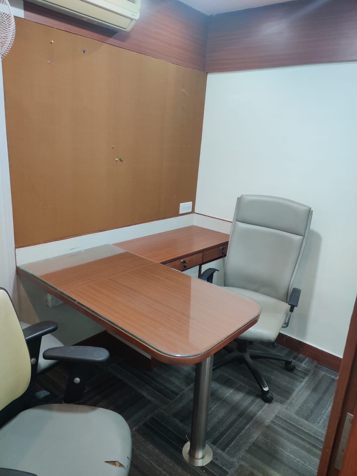 Rental Commercial Office Space 1000 Sq.Ft. in Cunningham Road Bangalore