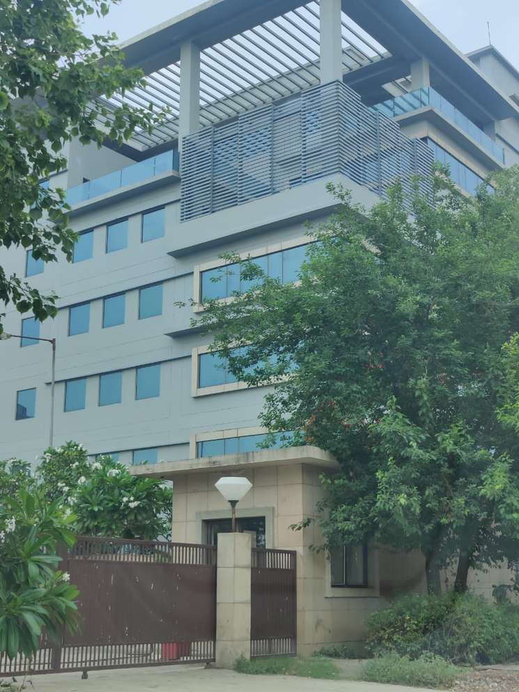 Commercial Office Space 500 Sq.Ft. in Sector 83 Faridabad