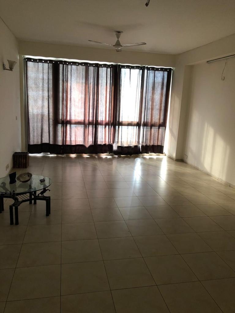 Rental 3 Bedroom 1211 Sq.Ft. Apartment in Vatika CitySovereign, Sector