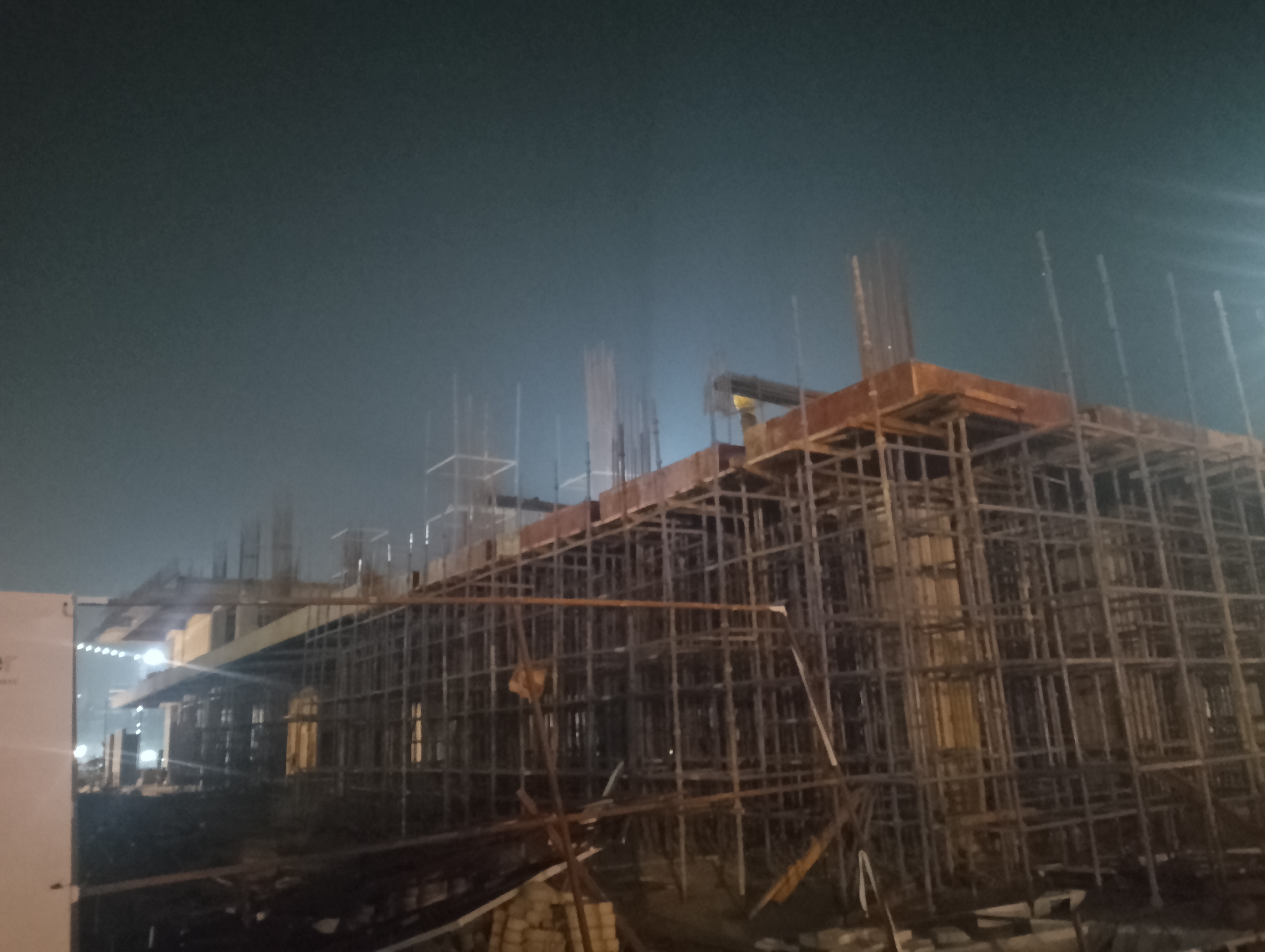 Resale Commercial Shop 250 Sq.Ft. in Raj Nagar Extension Ghaziabad