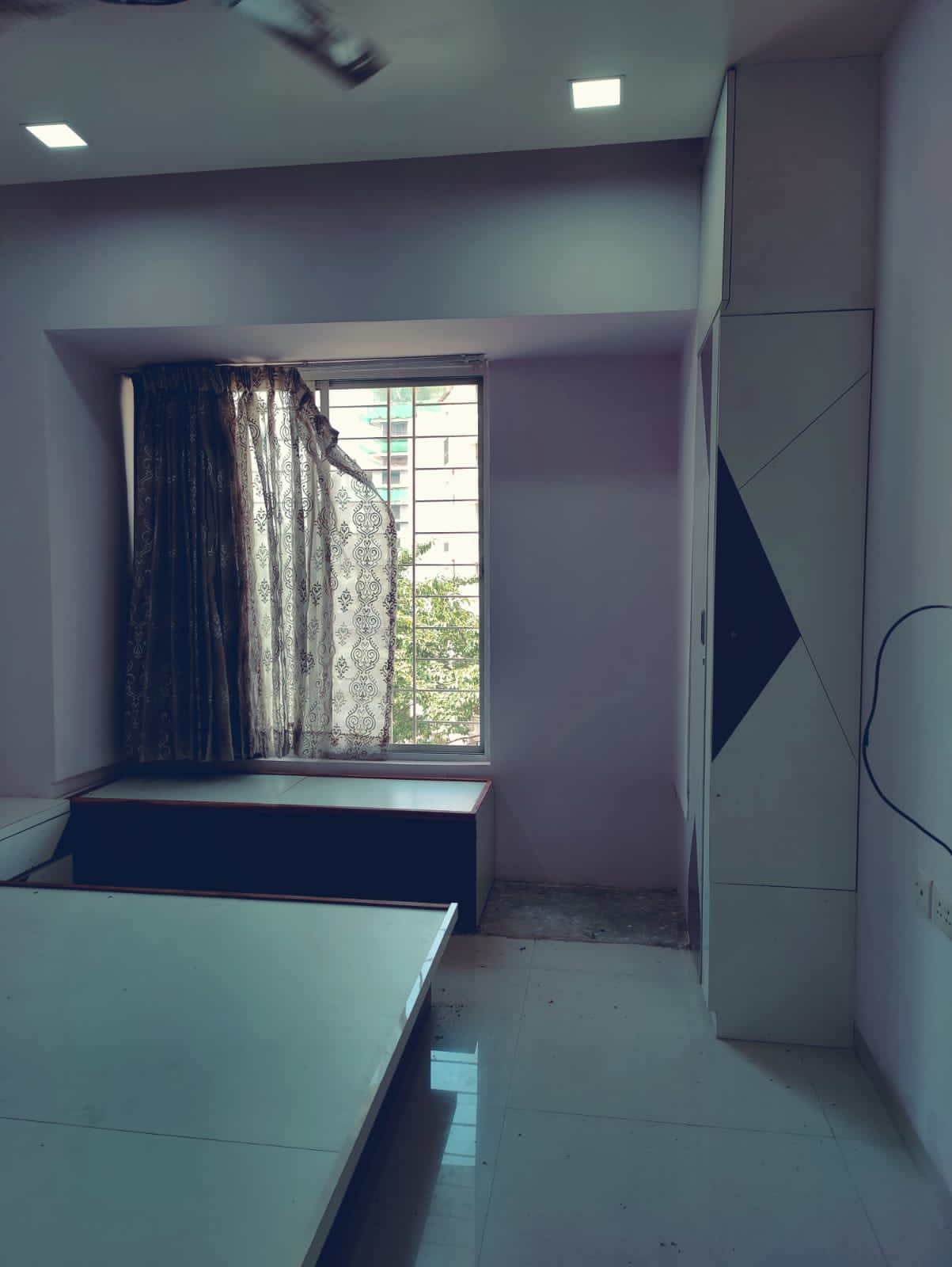 Rental 3 Bedroom 1600 Sq.Ft. Apartment in Unicons Nirmitee Shree, Aundh