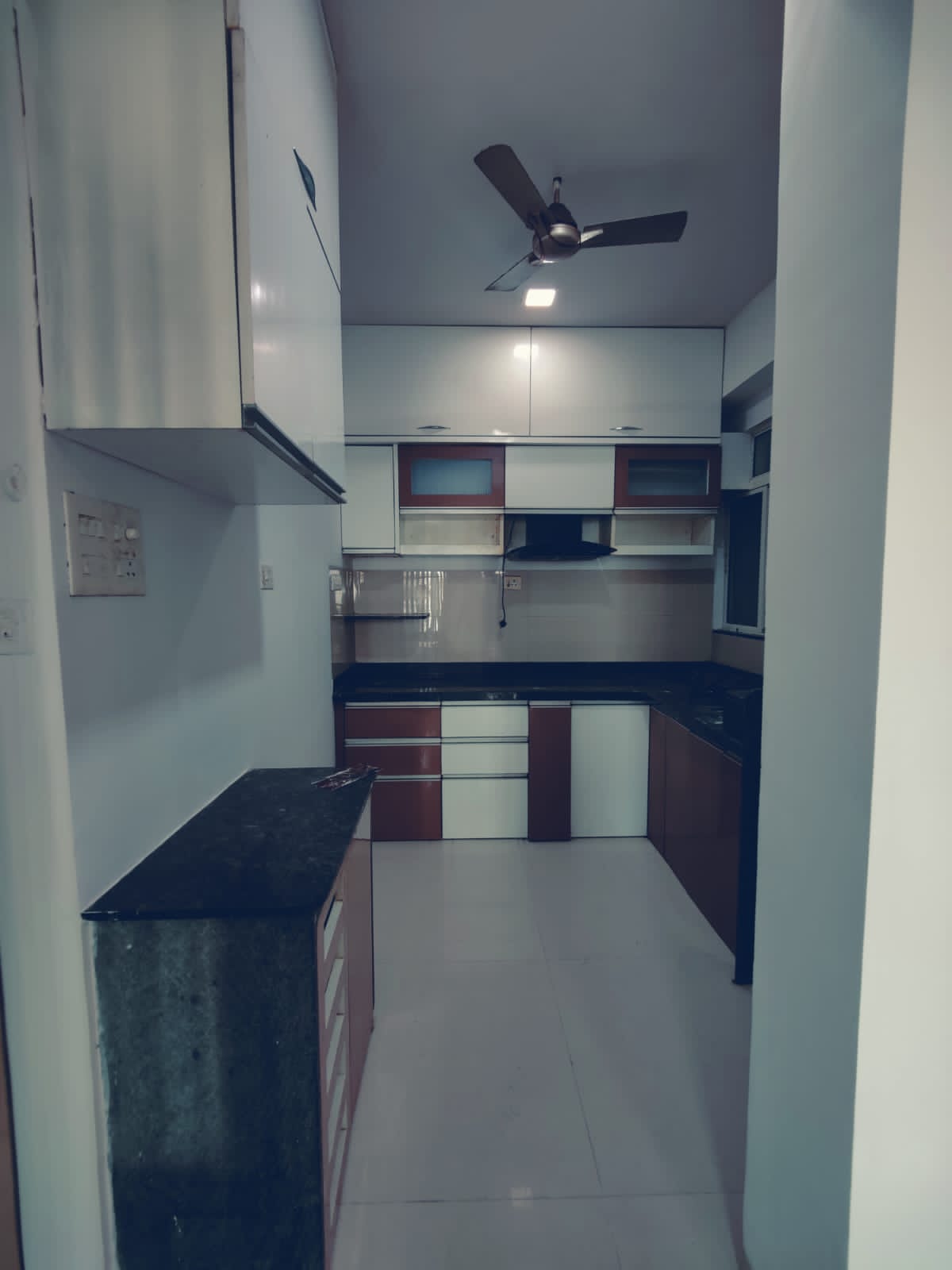 Rental 3 Bedroom 1600 Sq.Ft. Apartment in Unicons Nirmitee Shree, Aundh