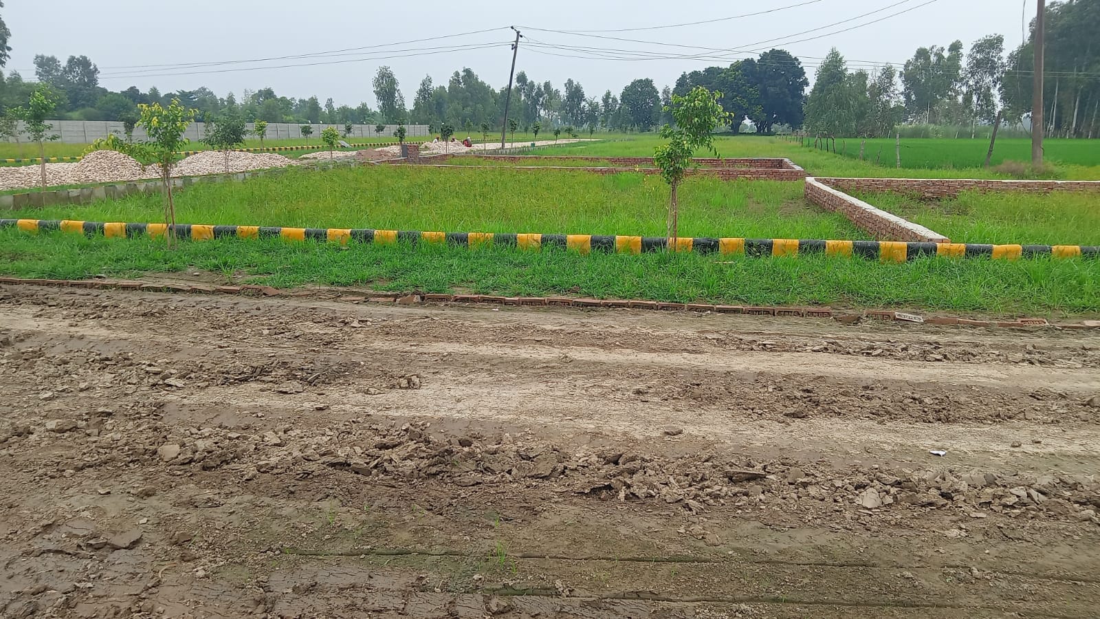 Plot Resale Resale 2000 Sq.Ft. Plot in Sultanpur Road Lucknow - 5950914