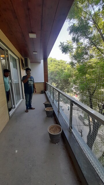 Balcony in 3 BHK Builder Floor at Ansal Sushant Lok I, Sector 43 – for Rent