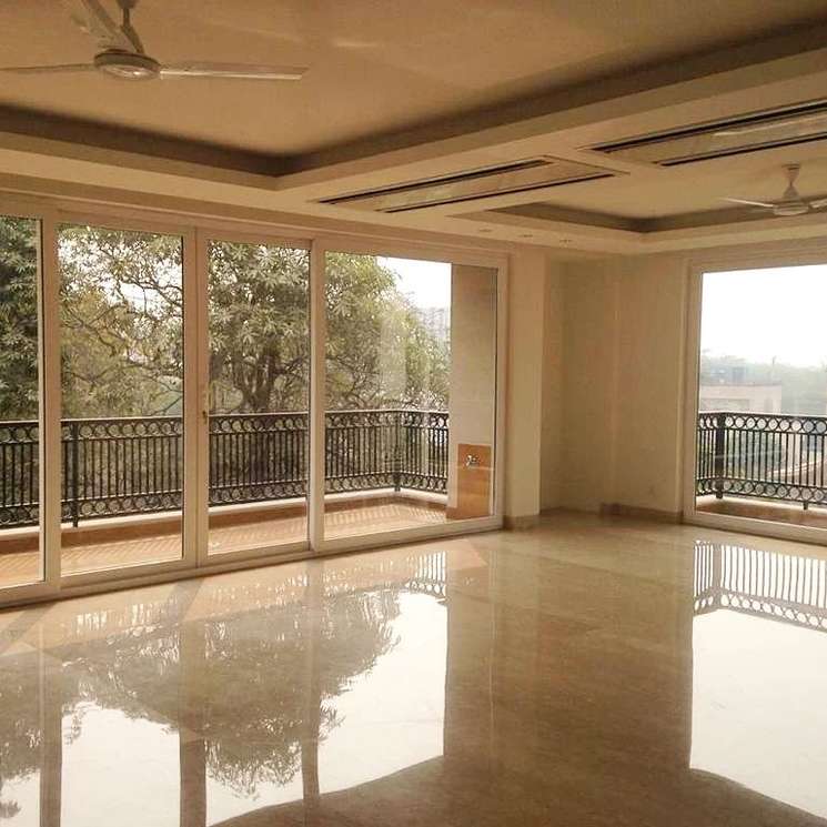 2 Bedroom 311 Sq.Yd. Builder Floor in Green Park Delhi
