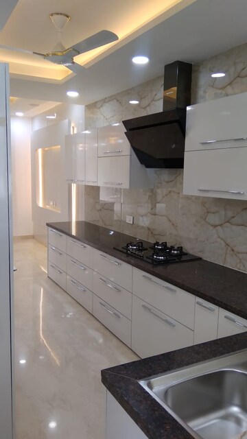 Kitchen in 3 BHK Builder Floor at Ansal Sushant Lok I, Sector 43 – for Rent
