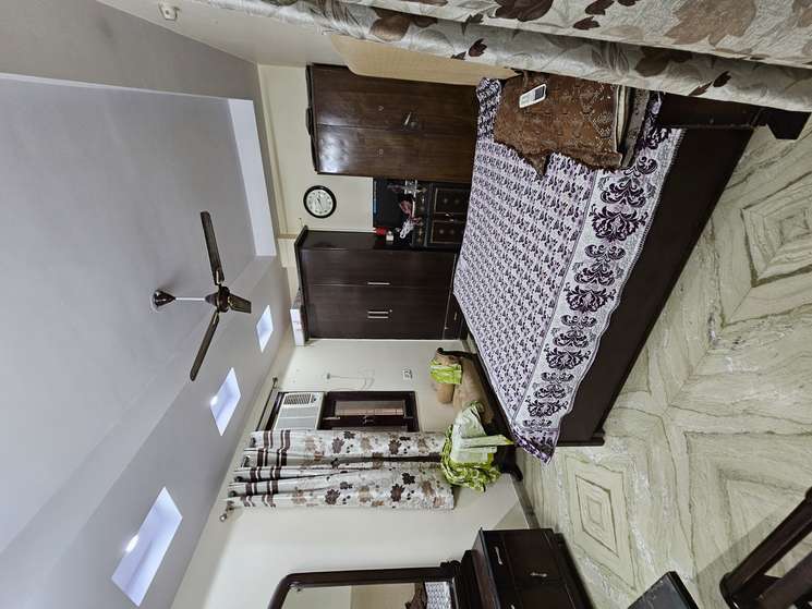 3 Bedroom 1100 Sq.Ft. Builder Floor in Laxmi Nagar Delhi
